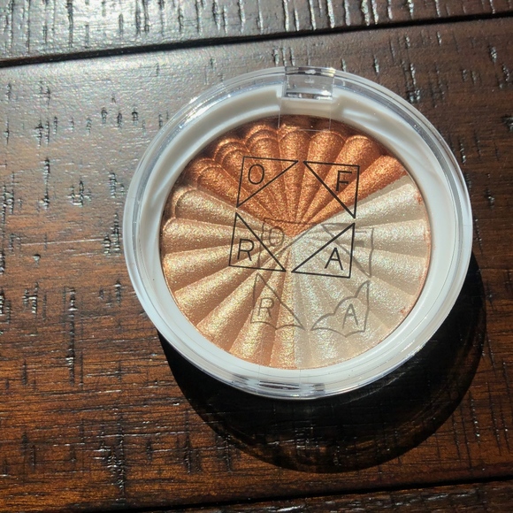 NEW! Ofra Highlighter - Picture 3 of 3